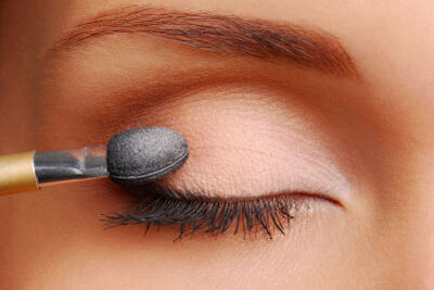Prolonga la vida de tu maquillaje 2 Maquillaje para ojos
