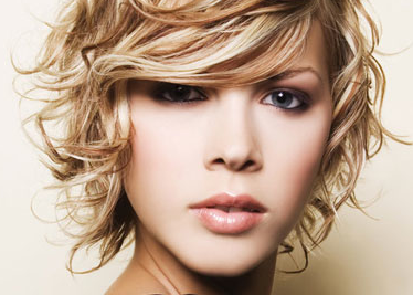 Peinados para cabello rizado, disfruta el poder de tus rizos 13 Peinados para cabello rizado