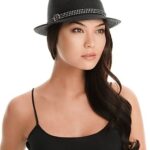 Tendencias en peinados ¿Y por qué no usar un lindo sombrero? 7 tendencias en peinados