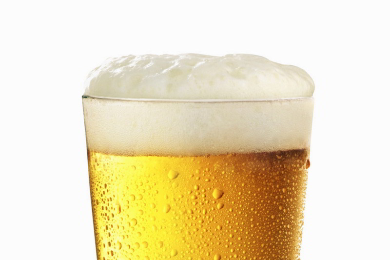 Aclarar el pelo de forma natural 11 aclarar el pelo con cerveza